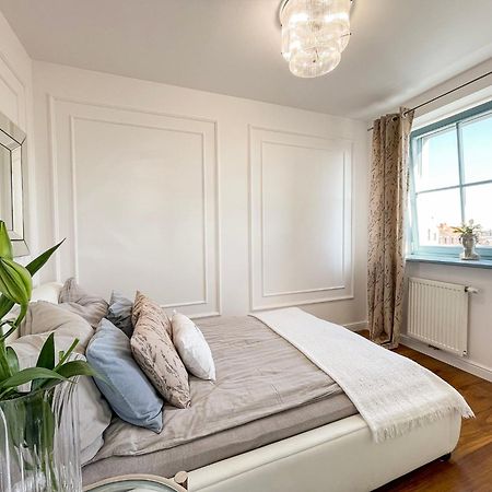 See U In Szczecin -Under The Castel Exterior photo